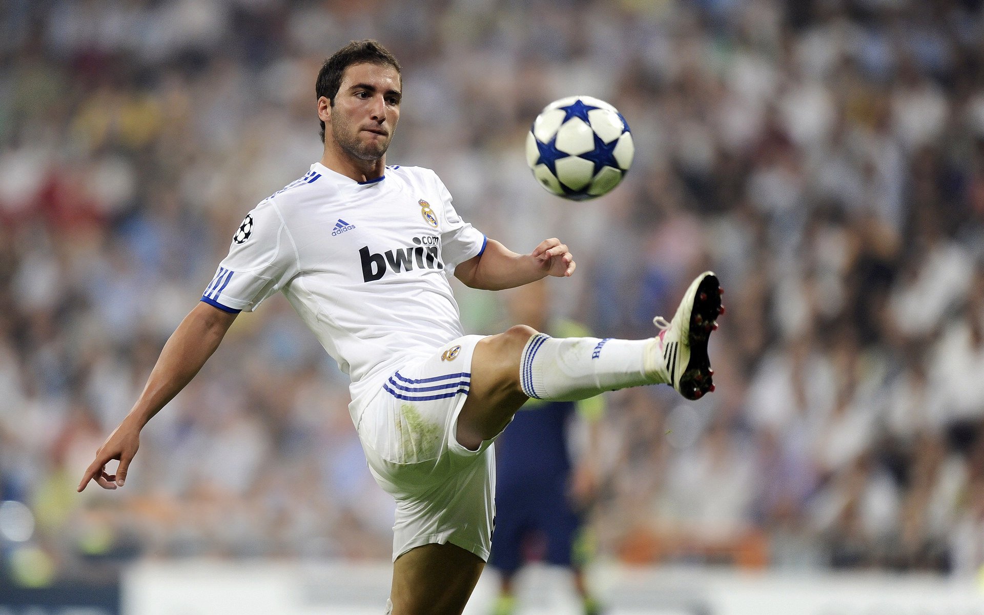 斯诺克国锦赛最新战报！吴宜泽打出奇迹，成功逆转世界第一特鲁姆普